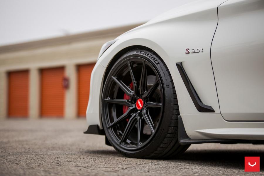 Детали экстерьера Infiniti Q60S 3.0t on Vossen Wheels (HF-3) 2019 года  (фото 7 из 15)
